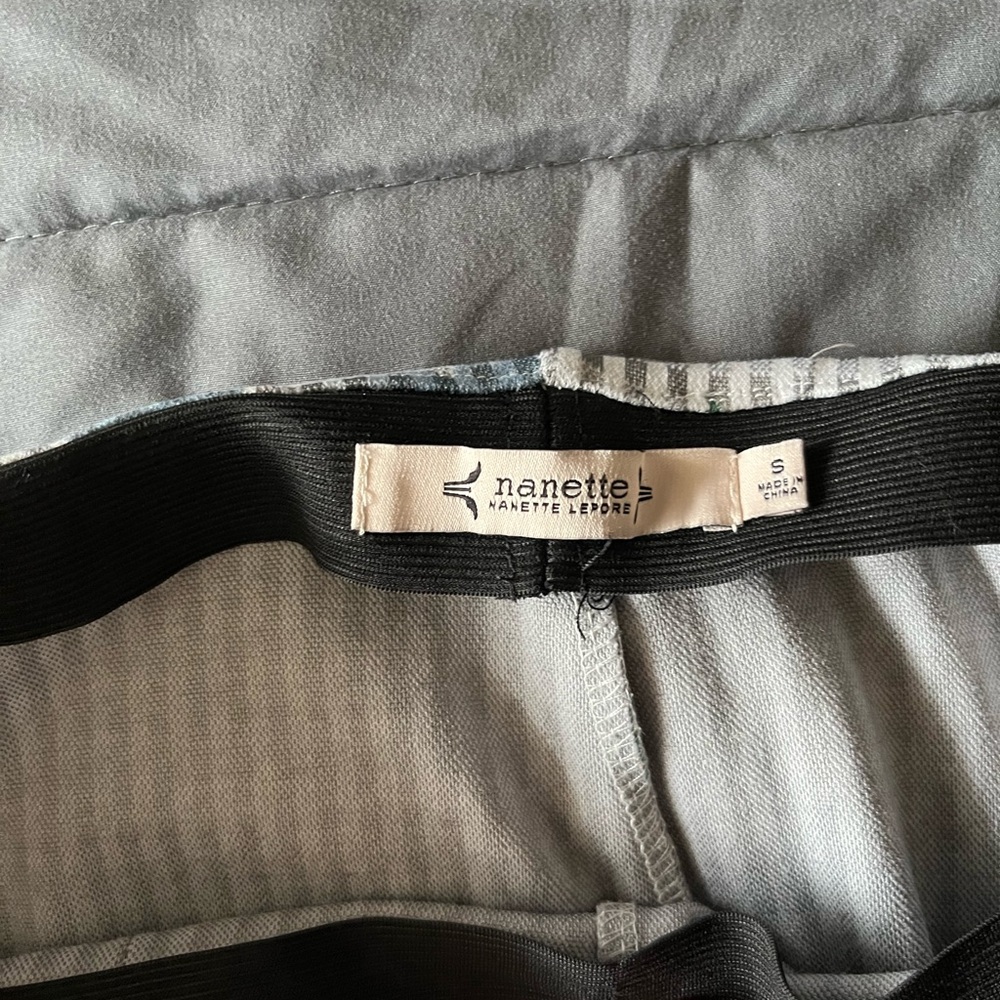 Nanette Lepore Gray and Black Striped Pants - Picture 3 of 3